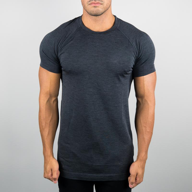 2020 Hot sale polyester custom logo plain men dry fit t shirts